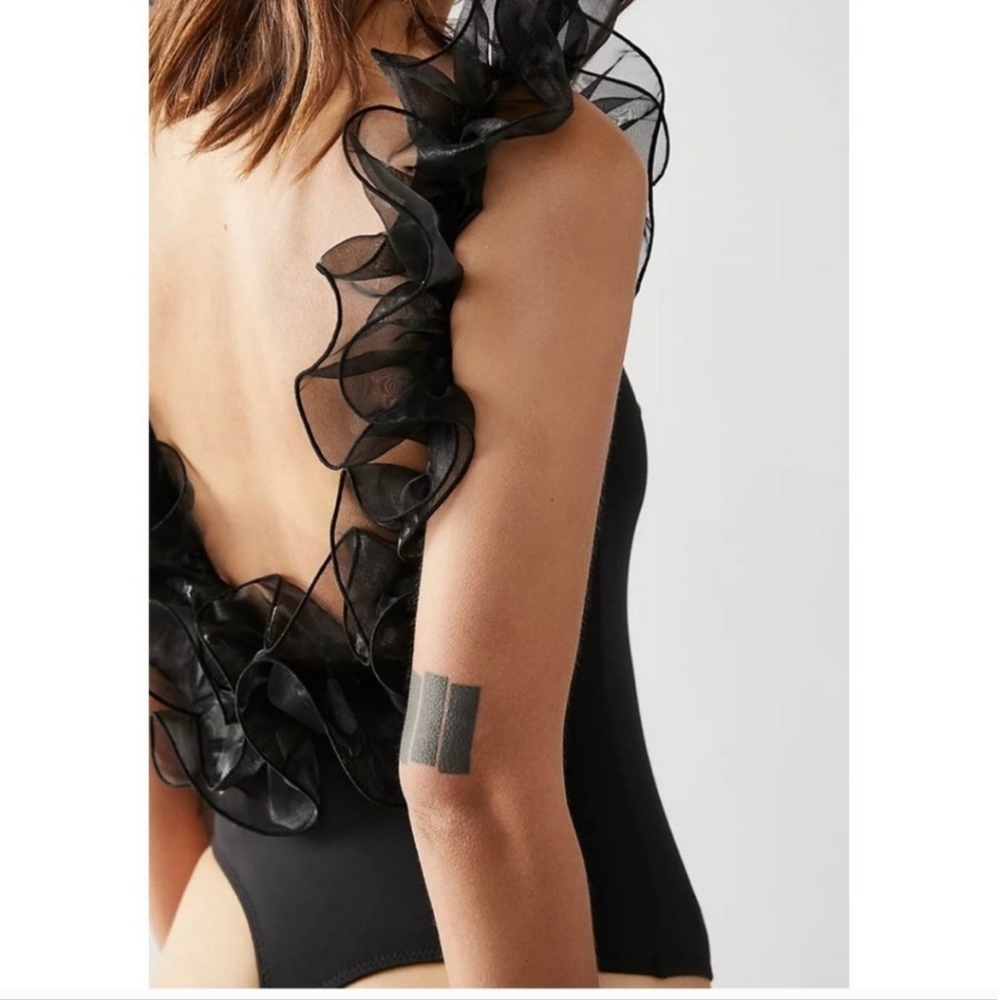 Free People Haute Wired Bodysuit Black Size Large
